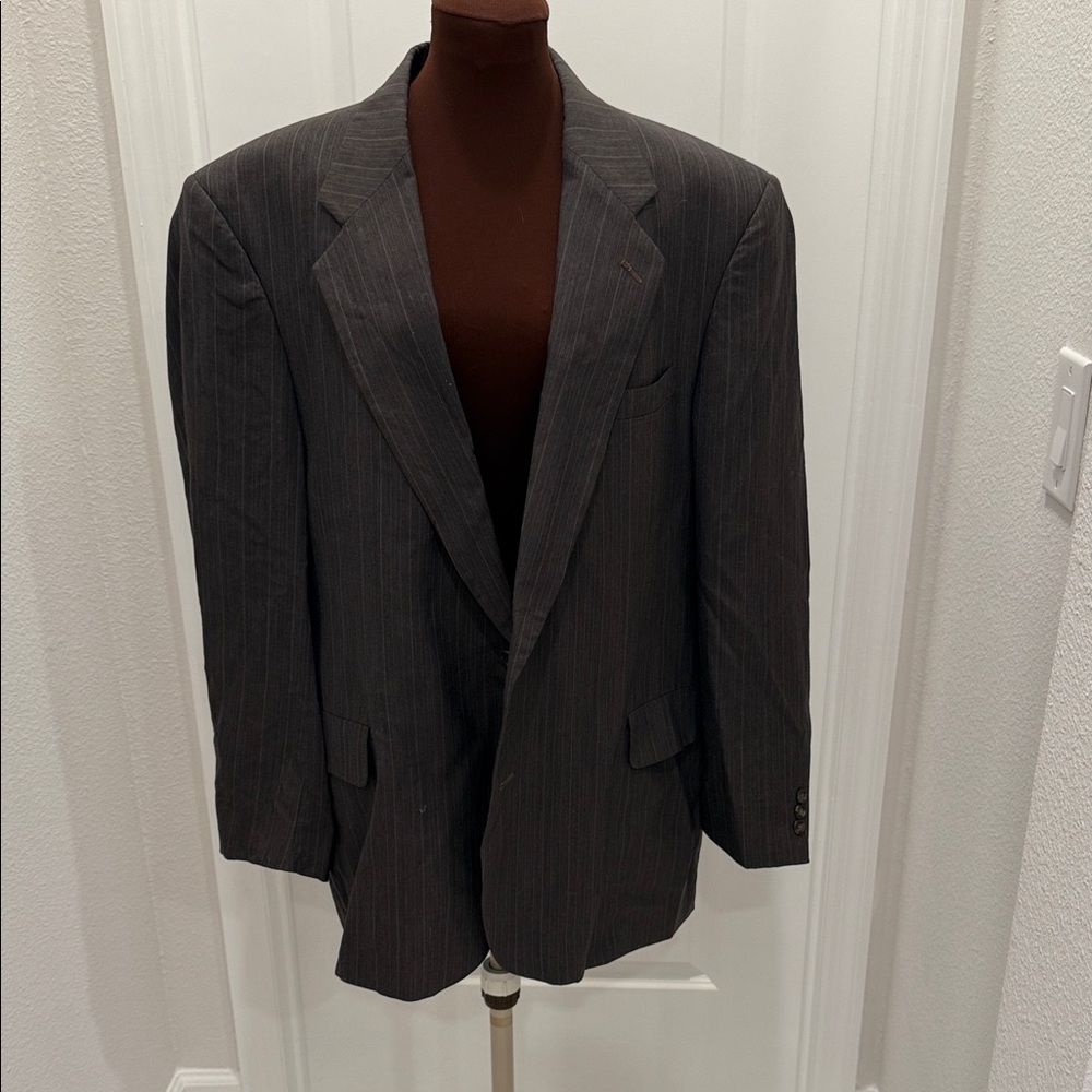 Men's Classic Gray Pinstripe Blazer